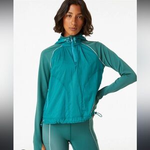 NWOT Outdoor Voices Frostknit Hoodie Jacket